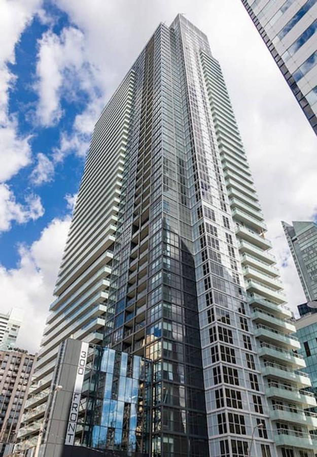 Stunning Views Of Downtown - Luxury High Rise With King Bed! Villa Toronto Exterior foto