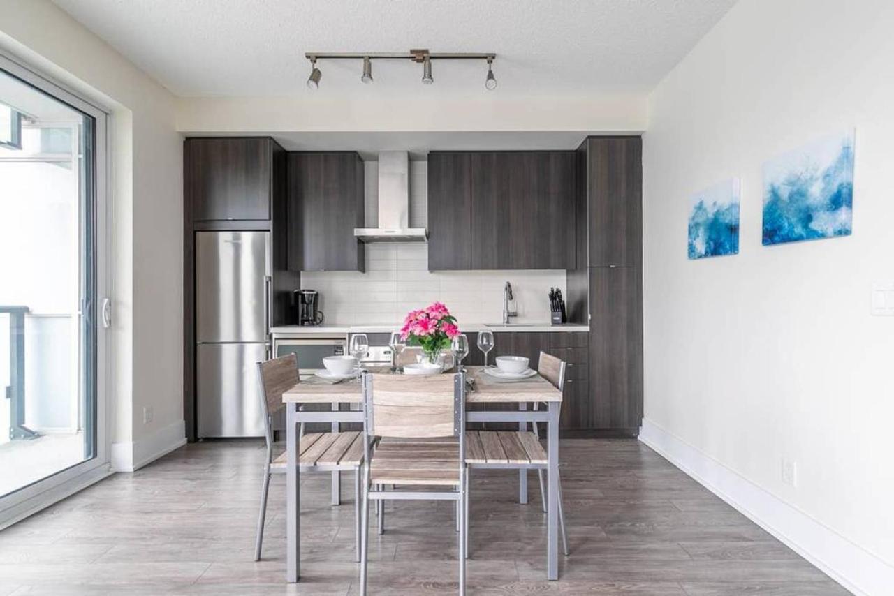 Stunning Views Of Downtown - Luxury High Rise With King Bed! Villa Toronto Exterior foto